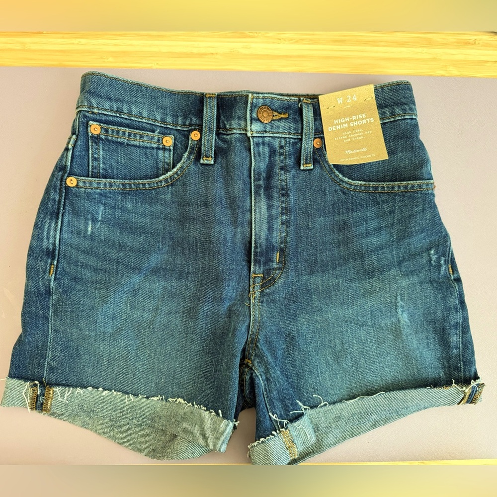 Madewell high rise denim shorts NWT